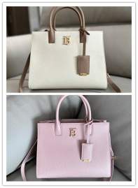 Picture of Burberry Handbags _SKUfw203563571fw